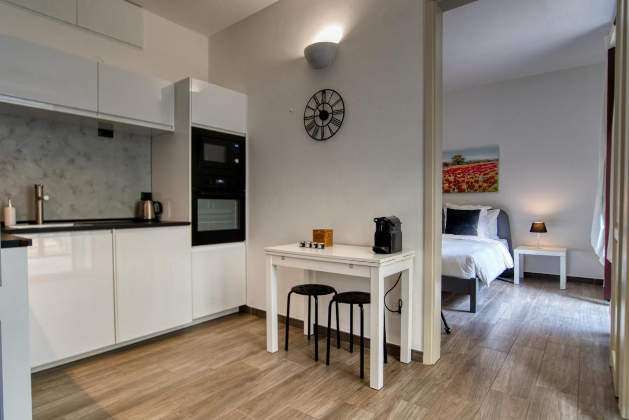 Appartamento Italianflat - Sweet Veranda Milano Esterno foto